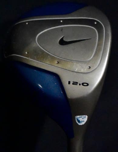 NIKE T40 DRIVER LOFT: 12 FLEX: LADIES LENGTH: 43 IN RIGHT HANDED NEW GRIP