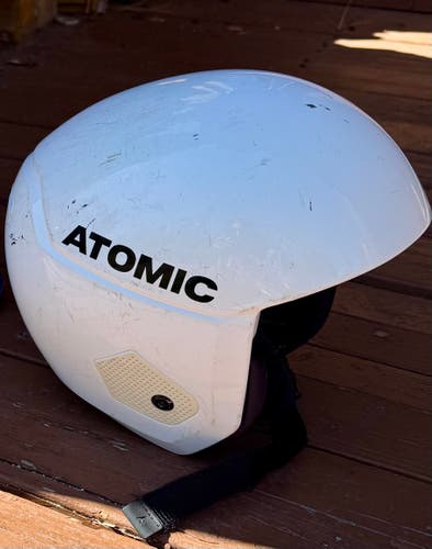 Unisex Small Atomic Helmet (Used) FIS Legal, 51-55com