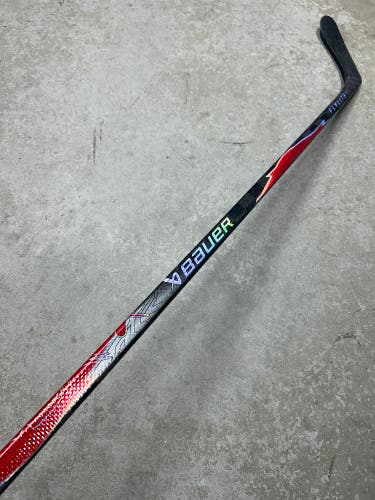 70 Flex P28 Senior Bauer Flylite Left Hand Hockey Stick Pro Stock (Used)