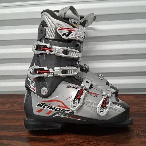 Nordica Speed Machine 70 Adult Ski Boots - 27/27.5 315mm