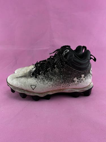 Under Armour Spotlight Franchise RM 2.0 Football Cleats Size 4Y