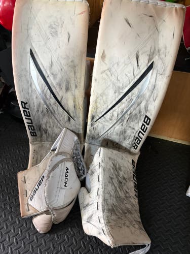 34" 2023 Bauer Hyperlite 2 Regular Goalie Full Set (Used)