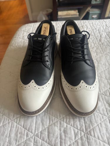 Men's Size M 9.5 (W 10.5) Golf Shoes (Used)