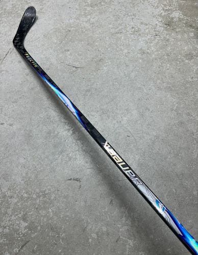 70 Flex P28 Senior Bauer Flylite Right Hand Hockey Stick Pro Stock (Used)