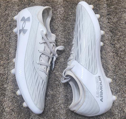 White Men's Size M 11.5 (W 12.5) Under Armour Cleats (New)