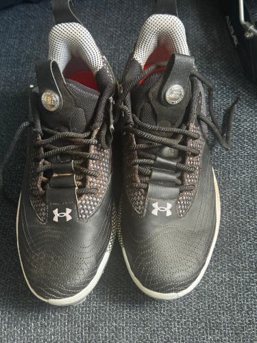 Black Men's Size M 9.0 (W 10.0) Under Armour Harper 7 Molded Cleats (Used)