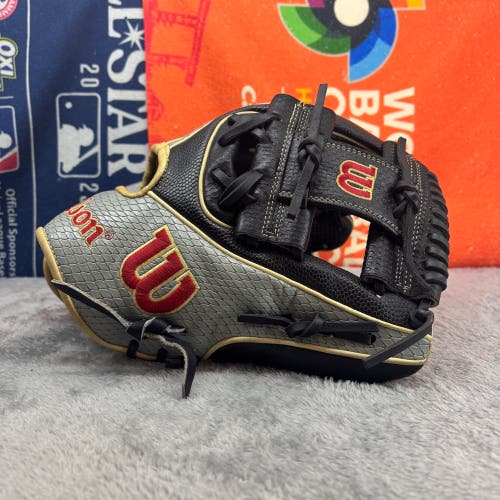 Wilson A2K 1786 RHT Baseball Glove 11.5" (Used)