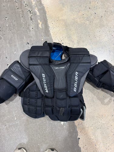 Intermediate Small Bauer Elite Goalie Chest Protector (Used)