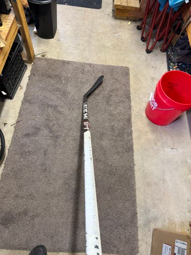 CCM JetSpeed FT460 RH P29 75 Flex