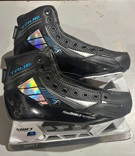 2021 True TF7 Hockey Goalie Skates Regular Width 8.5 (Used)