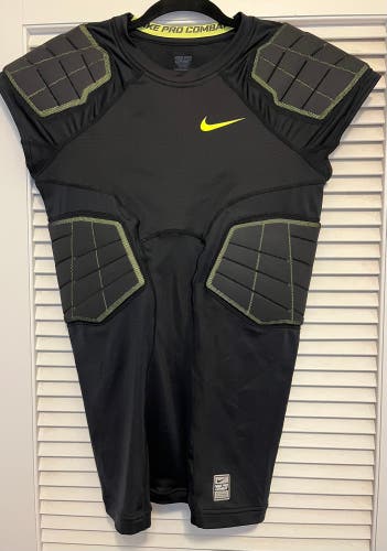 NIKE Pro Combat Shirt Small Hyperstrong Compression 4 Pad Football Men’s Size XL