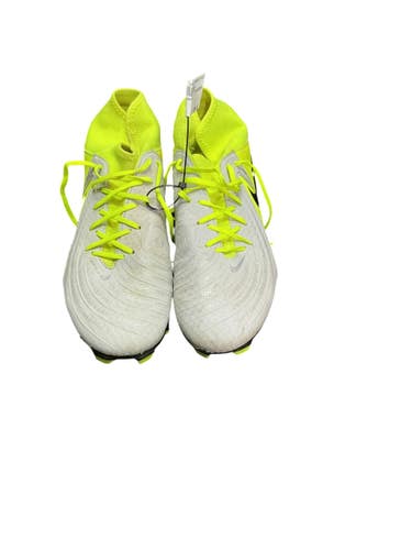 Used Nike Soccer Cleats White Senior 10.5 10743-S000489451