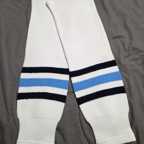 White Senior Socks Size 32