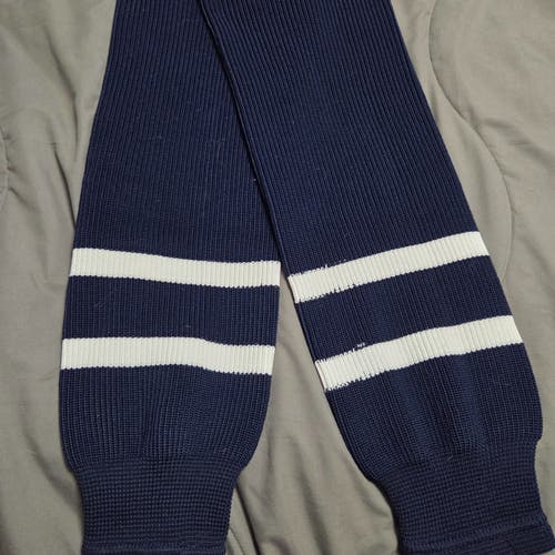 Navy Blue Senior Socks Size 32