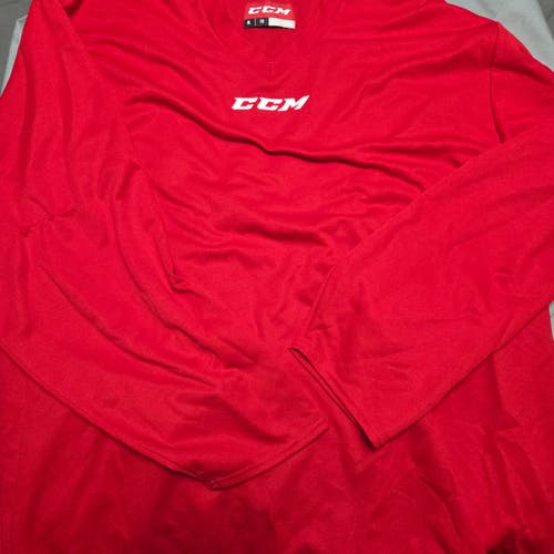 Red XL Men's CCM Jersey