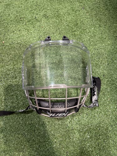 Bauer Hybrid Shield | Small