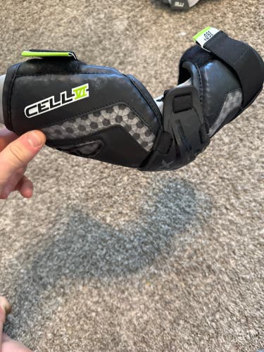 Medium Adult STX Cell VI Arm Pads (Used)