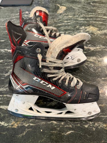 CCM JetSpeed FT1 Hockey Skates 7 (Used)