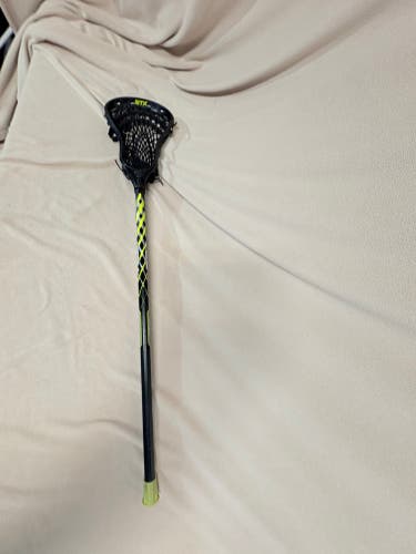 Adult STX Stallion 6000 Stick (Used)