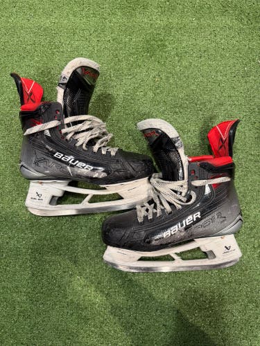 Bauer Vapor X5 Pro Hockey Skates | Size 4.5 Fit 1