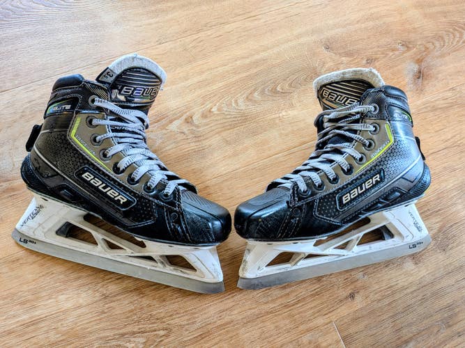Bauer Elite Hockey Goalie Skates Regular Width Size 3.5 (Used)