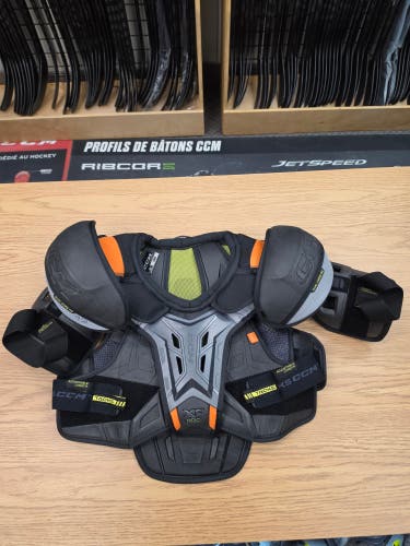 Large Senior CCM Tacks XF Pro Shoulder Pads Pro Stock (Used) #V3