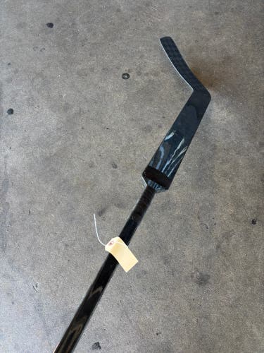 Senior Pro Blackout Goalie Extra Lite Goalie Stick Regular 27" Paddle