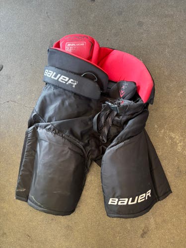 Black Senior Medium Bauer Vapor LTX Pro Hockey Pants