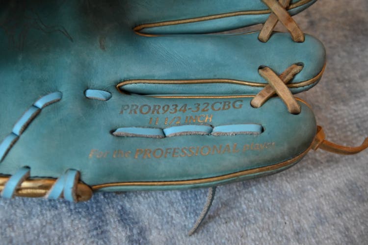 2023 Rawlings Heart of the Hide RH Infield Baseball Glove 11.5" (Used)