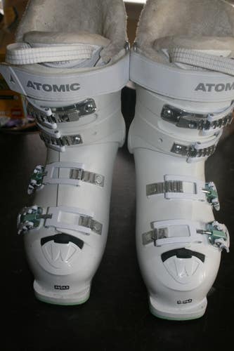 Mondo 24 Women's Size 7 Atomic All Mountain Hawx Magna 85 Ski Boots