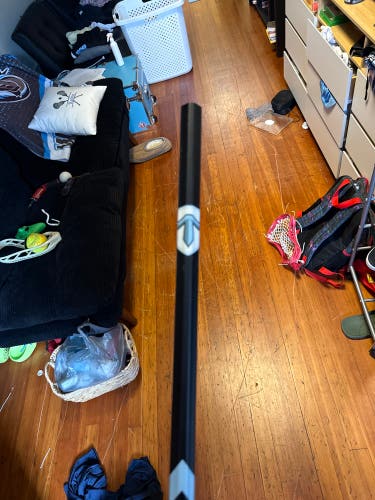 Trilogy lacrosse Powell shaft