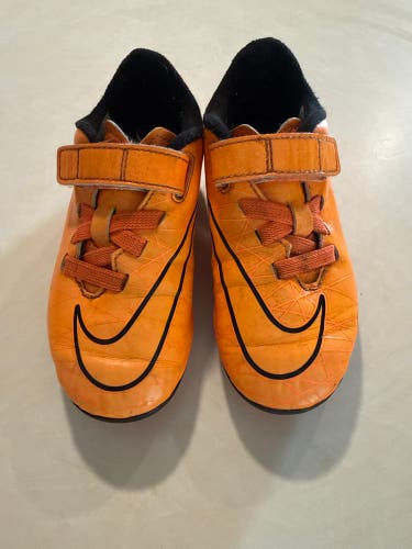 Orange Unisex 11K (Little Kids) Nike Hypervenoms Cleats (Used)