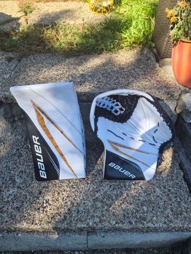 Sr. Bauer Vapor X5 Pro Regular Goalie Glove and Blocker (Used)
