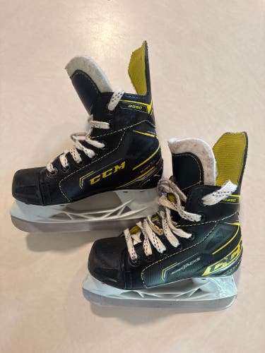 Black/Yellow 2020 CCM Super Tacks 9350 Hockey Skates Regular Width 10 (Used)