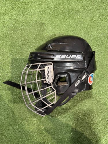 Bauer 3500 Helmet | Medium w/ Cage