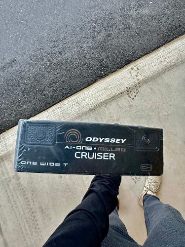 Men's Odyssey Blade Ai-ONE Milled Cruiser One Wide T Right Handed Putter 38" (New)