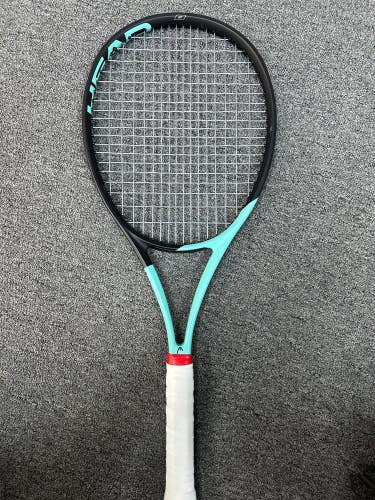 Head BOOM Tennis Racquet MP 600 Grip size (4 1/4) Black / Green 16x19