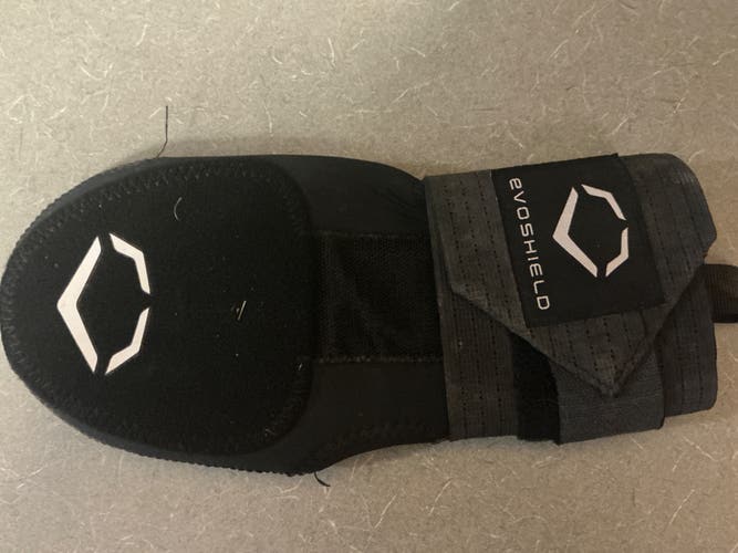 Black Senior EvoShield Sliding Mitt (Used)