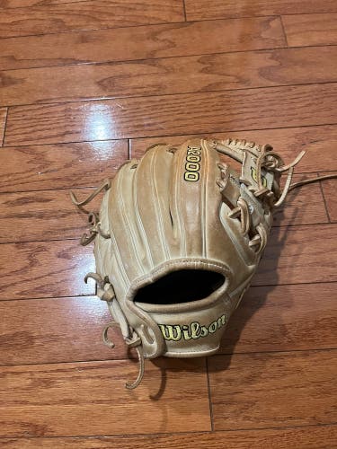 Wilson A2000 RH Infield Baseball Glove 11.5" (Used)