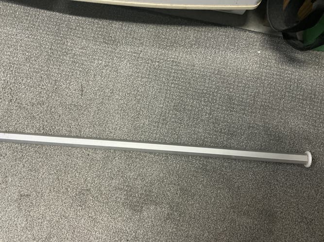 STX Stallion 6000 Shaft (Used)