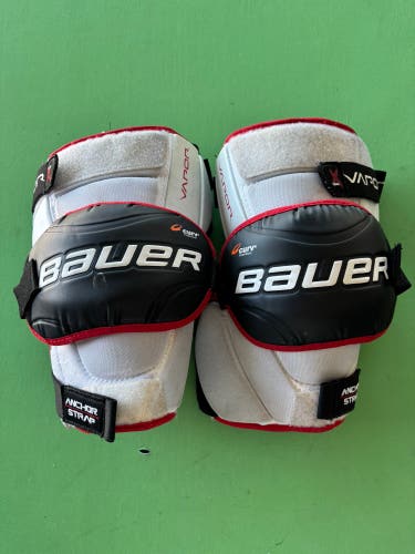Senior Bauer Vapor 1X Goalie Knee Pads