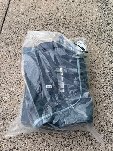 Thule RoundTrip 175cm Ski Roller (New)