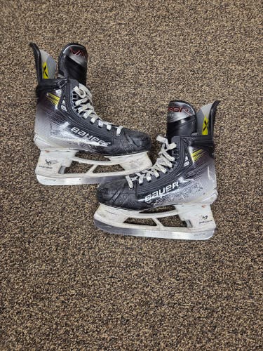 Bauer Vapor Hyperlite 2 Skates Size 6