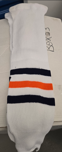 17 Pairs Athletic Knit Socks Small 22"