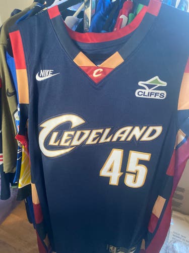 Black XL Adult Unisex Nike Jersey (New) Donovan Mitchell