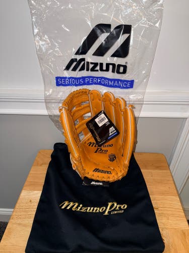 2000 Mizuno Pro Limited Edition RH Outfield Baseball Glove 12.75" (New)