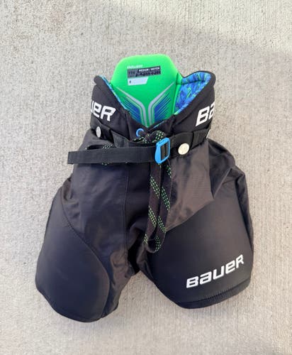 Youth Medium Bauer X Hockey Pants (Used)