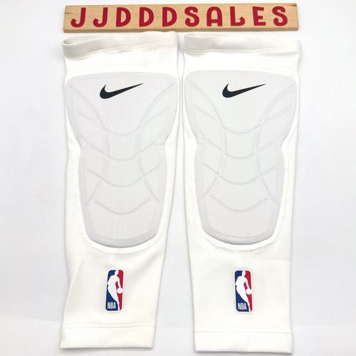 Nike Pro NBA Hyperstrong Padded Knee Sleeves White Men’s Sz 2XL/3XL NEW

New Without Tags