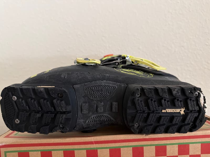 27.5 Full Tilt Descendant 4 (Upgrades) (Extra spare parts) Ski