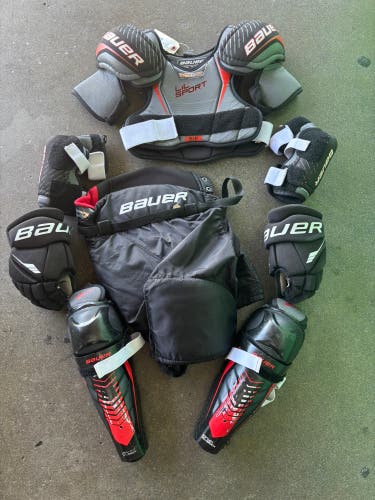 Youth Large/Junior Small Bauer Lil Sport Starter Kit